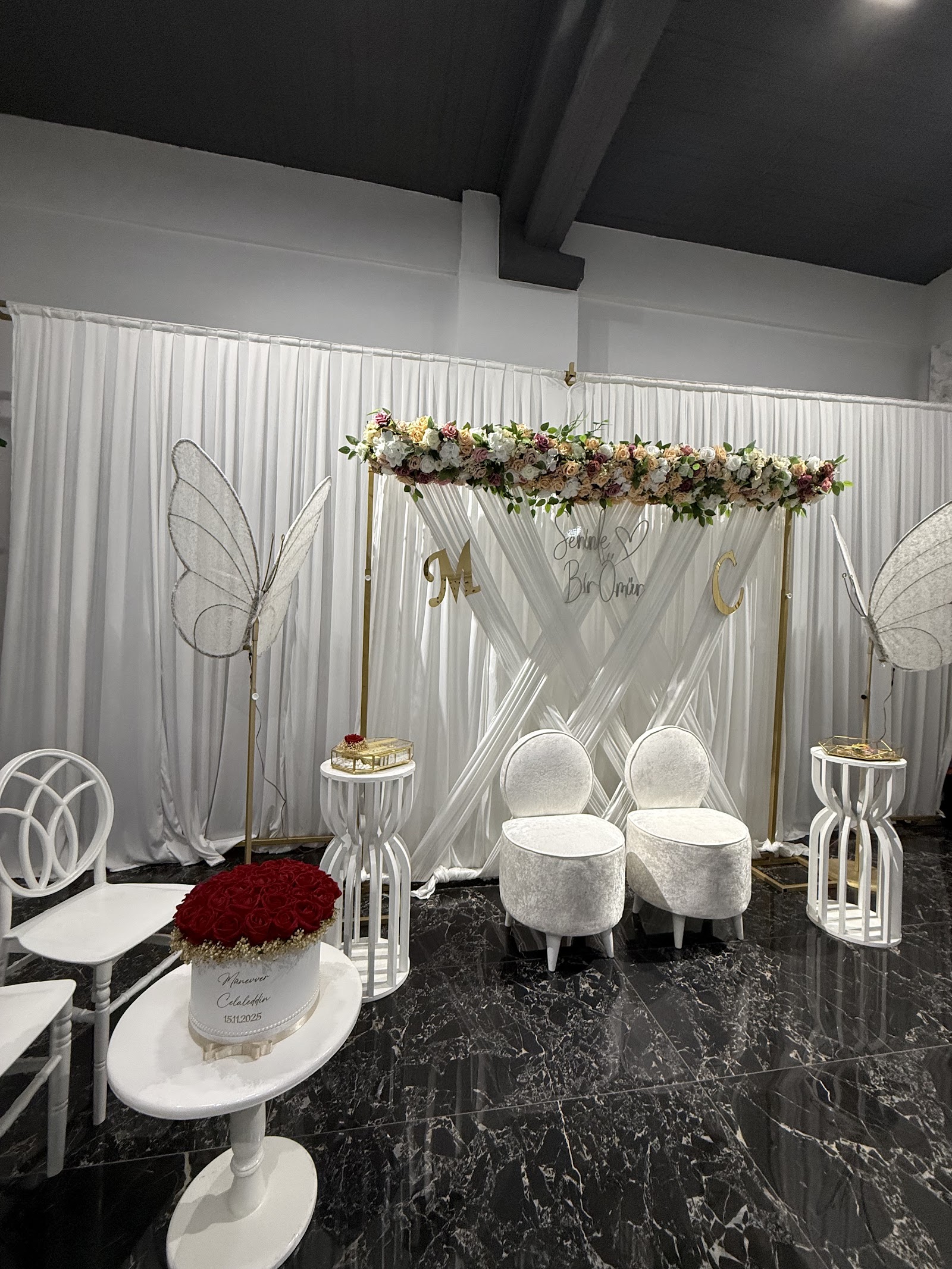 Hera Davet Evi