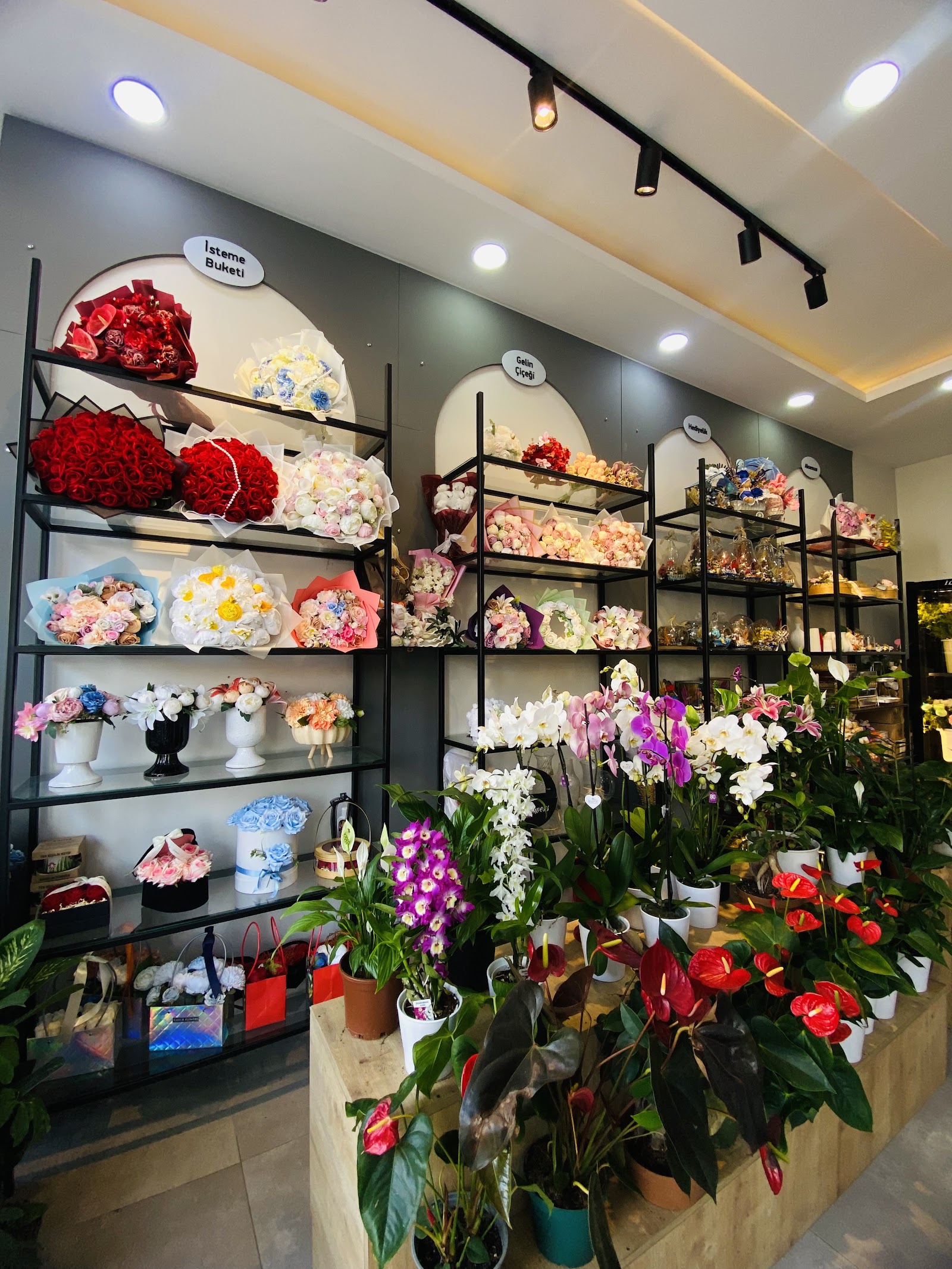 İlknur Flowers