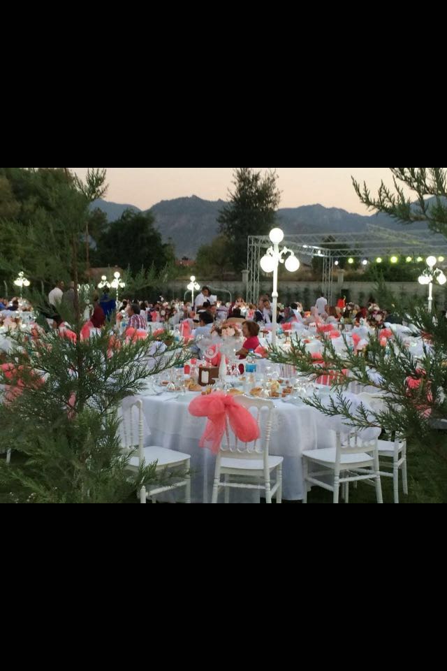 Liv Kır Garden — Pamukkale, Denizli kır düğünü mekanı