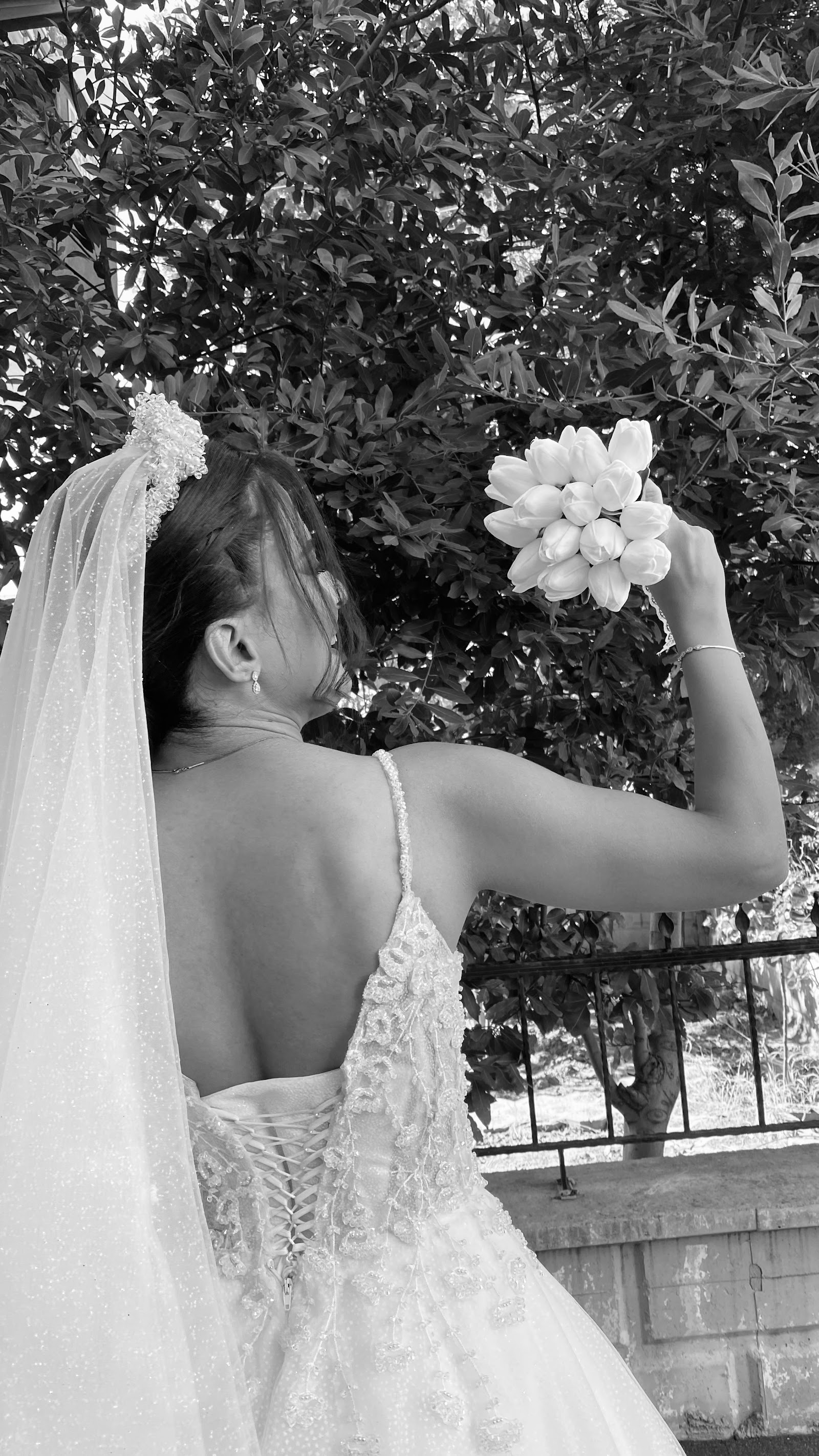 ÖZLEM ELMAS MAKEUP&HAİR SALOON