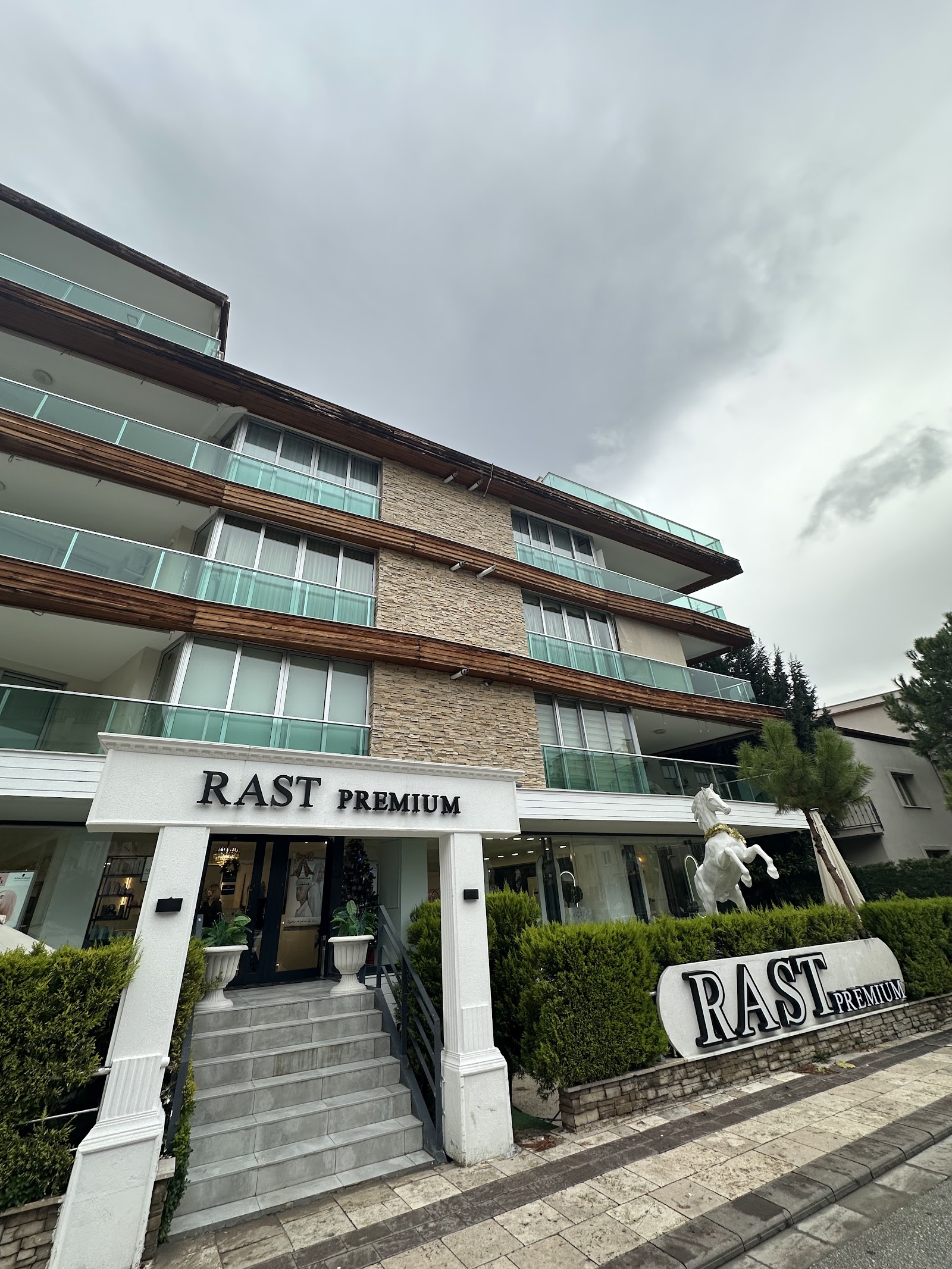 Rast Studio Denizli Kuaför