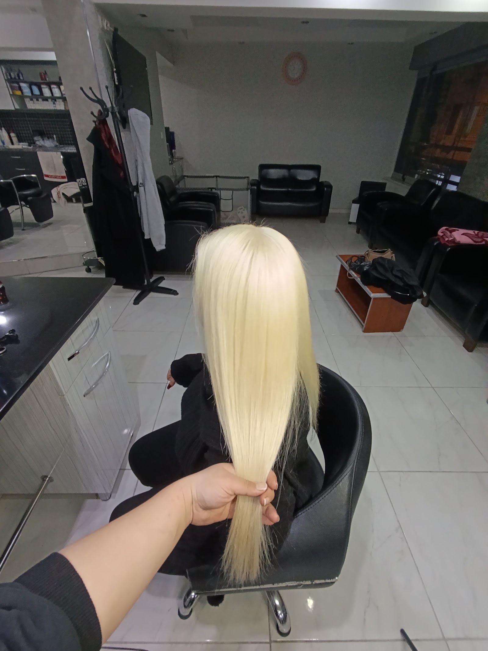 SALON PERA