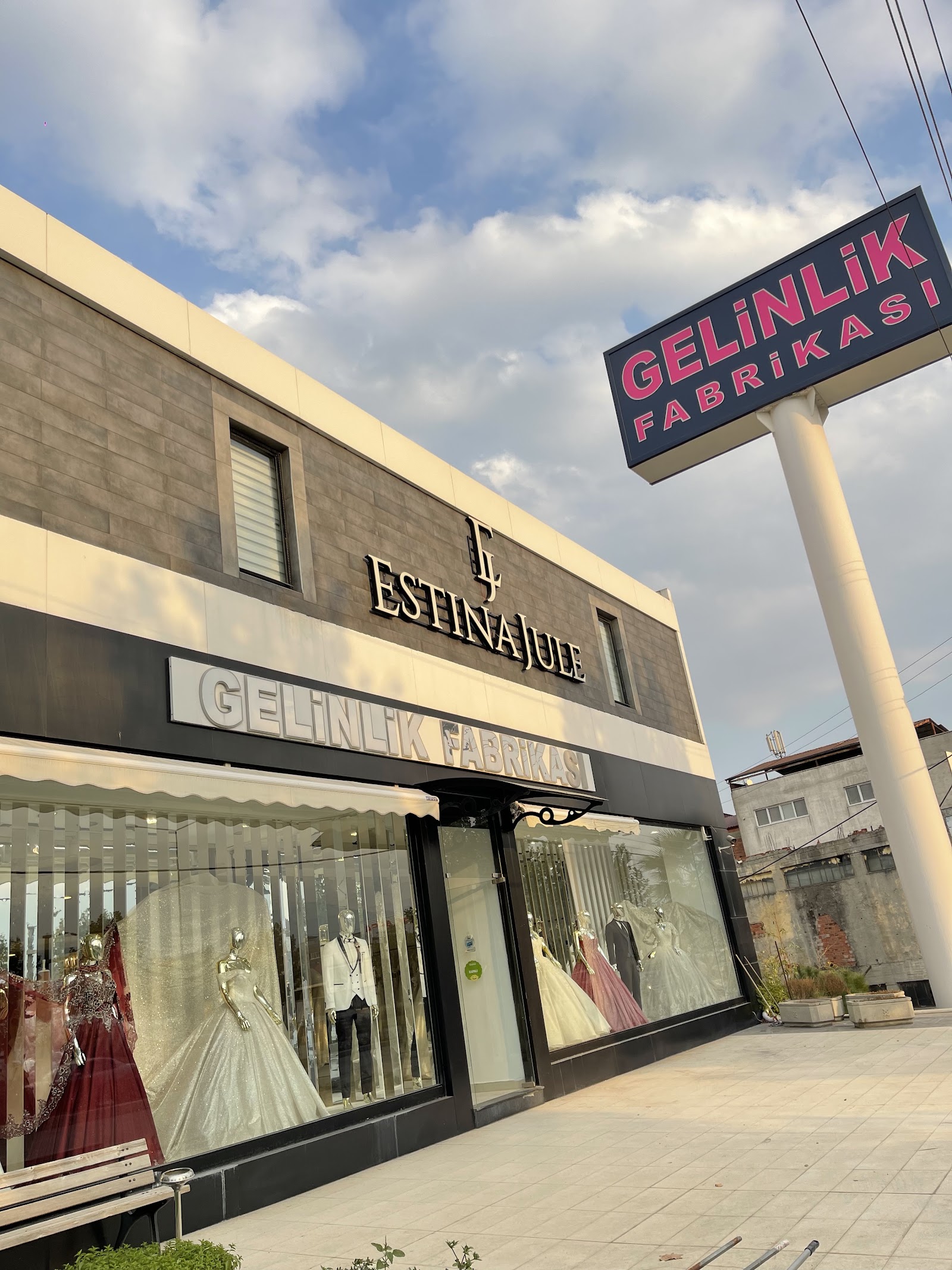 Wedding Mall kır düğünü mekanı — Merkezefendi