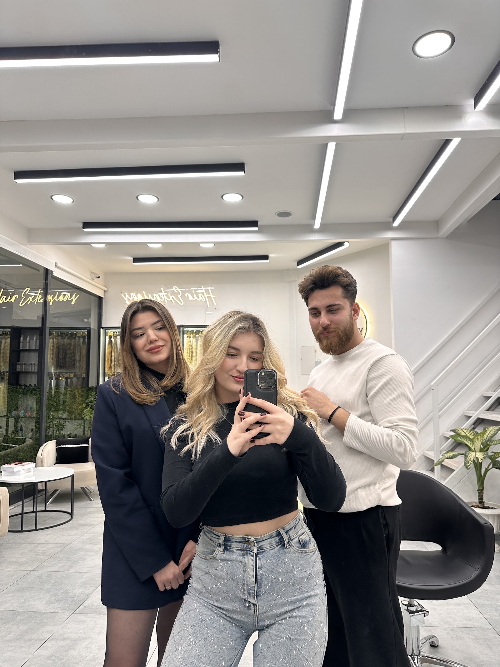 YUESS Hair & Makeup Studio